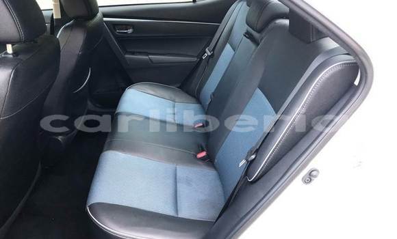 Buy Used Toyota Corolla White Car in Monrovia in Montserrado County Buy Used Toyota Corolla White Car in Monrovia in Montserrado County