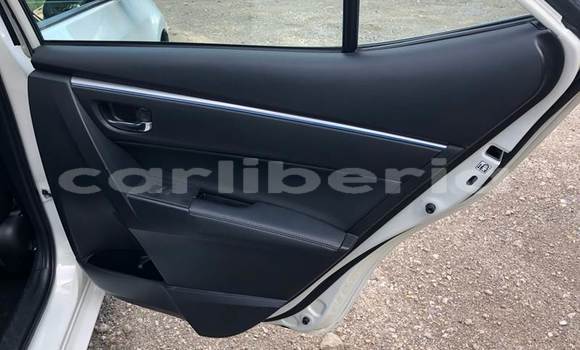 Buy Used Toyota Corolla White Car in Monrovia in Montserrado County Buy Used Toyota Corolla White Car in Monrovia in Montserrado County