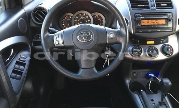 Buy Used Toyota RAV4 Silver Car in Monrovia in Montserrado County Buy Used Toyota RAV4 Silver Car in Monrovia in Montserrado County