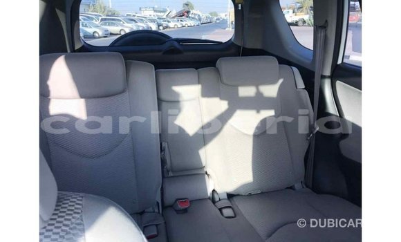 Buy Import Toyota HiAce White Truck in Import - Dubai in Bomi County Buy Import Toyota HiAce White Truck in Import - Dubai in Bomi County