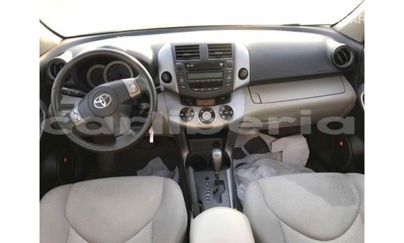 Buy Import Toyota HiAce White Truck in Import - Dubai in Bomi County Buy Import Toyota HiAce White Truck in Import - Dubai in Bomi County