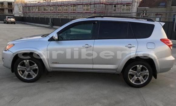 Buy Used Toyota RAV4 Silver Car in Monrovia in Montserrado County Buy Used Toyota RAV4 Silver Car in Monrovia in Montserrado County