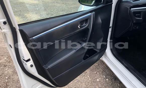 Buy Used Toyota Corolla White Car in Monrovia in Montserrado County Buy Used Toyota Corolla White Car in Monrovia in Montserrado County