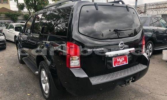 Buy Used Nissan Pathfinder Black Car in Monrovia in Montserrado County Buy Used Nissan Pathfinder Black Car in Monrovia in Montserrado County