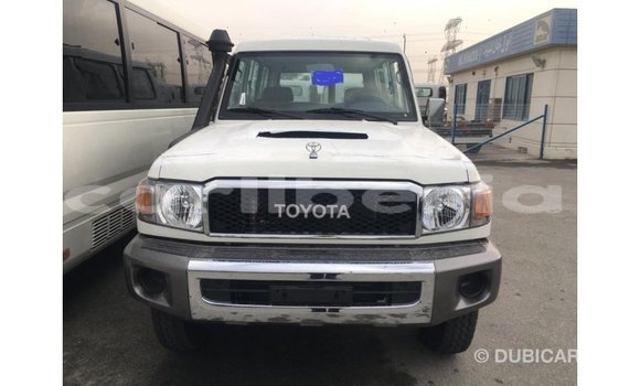 Buy Import Toyota Land Cruiser White Car in Import - Dubai in Bomi County Buy Import Toyota Land Cruiser White Car in Import - Dubai in Bomi County