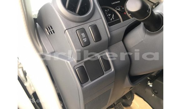 Buy Import Toyota Land Cruiser White Car in Import - Dubai in Bomi County Buy Import Toyota Land Cruiser White Car in Import - Dubai in Bomi County