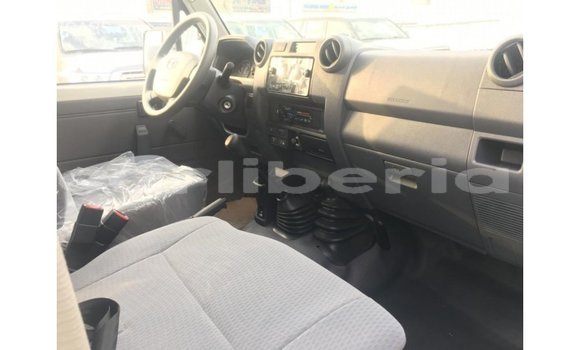 Buy Import Toyota Land Cruiser White Car in Import - Dubai in Bomi County Buy Import Toyota Land Cruiser White Car in Import - Dubai in Bomi County
