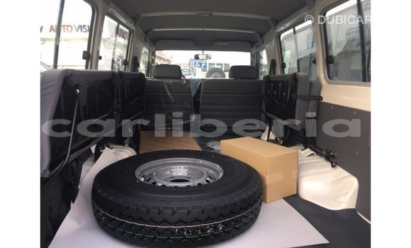 Buy Import Toyota Land Cruiser White Car in Import - Dubai in Bomi County Buy Import Toyota Land Cruiser White Car in Import - Dubai in Bomi County