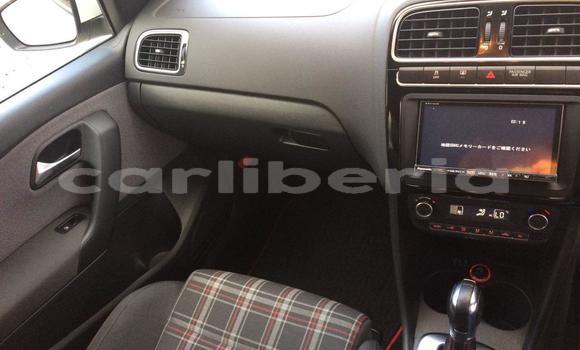 Buy Used Volkswagen Polo White Car in Monrovia in Montserrado County Buy Used Volkswagen Polo White Car in Monrovia in Montserrado County