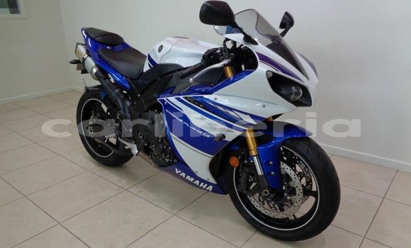 Buy Used Yamaha YZF White Bike in Barclayville in Grand Kru County Buy Used Yamaha YZF White Bike in Barclayville in Grand Kru County