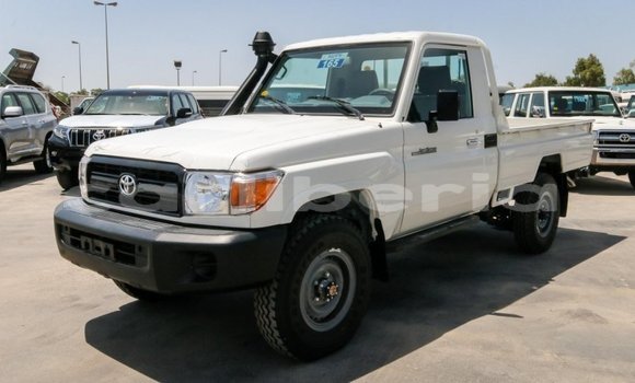 Acheter Neuf Voiture Toyota Land Cruiser Blanc à Import - Dubai, Comté de Bomi Acheter Neuf Voiture Toyota Land Cruiser Blanc à Import - Dubai, Comté de Bomi