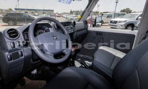 Acheter Neuf Voiture Toyota Land Cruiser Blanc à Import - Dubai, Comté de Bomi Acheter Neuf Voiture Toyota Land Cruiser Blanc à Import - Dubai, Comté de Bomi