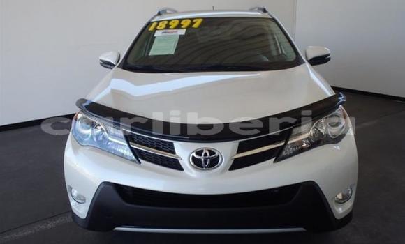 Buy Used Toyota RAV4 White Car in Monrovia in Montserrado County Buy Used Toyota RAV4 White Car in Monrovia in Montserrado County