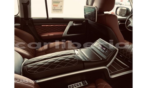 Buy Import Toyota Land Cruiser Black Car in Import - Dubai in Bomi County Buy Import Toyota Land Cruiser Black Car in Import - Dubai in Bomi County