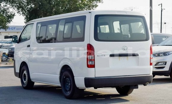 Buy Import Toyota Hiace White Car in Import - Dubai in Bomi County Buy Import Toyota Hiace White Car in Import - Dubai in Bomi County