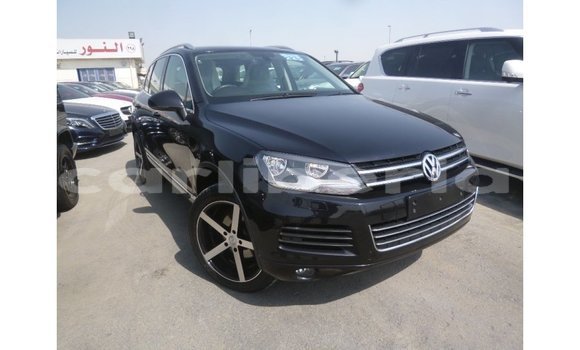 Buy Import Volkswagen Touareg Black Car in Import - Dubai in Bomi County