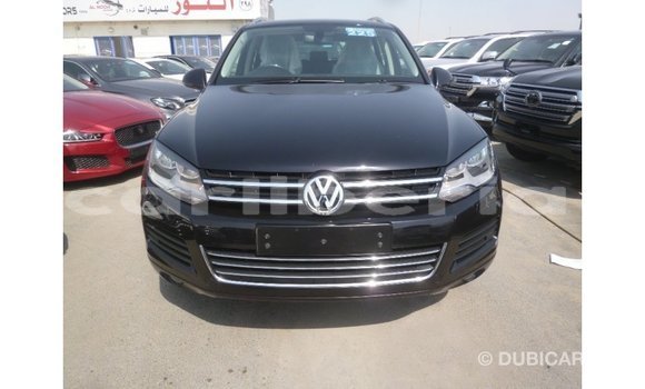 Acheter Import Voiture Volkswagen Touareg Noir à Import - Dubai, Comté de Bomi Acheter Import Voiture Volkswagen Touareg Noir à Import - Dubai, Comté de Bomi
