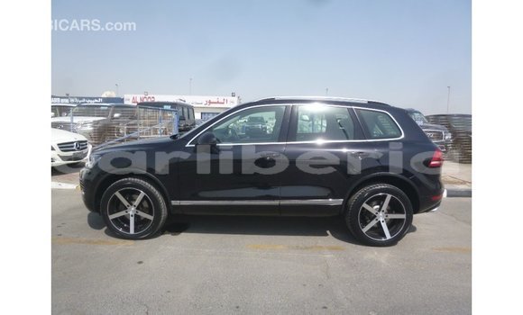 Acheter Import Voiture Volkswagen Touareg Noir à Import - Dubai, Comté de Bomi Acheter Import Voiture Volkswagen Touareg Noir à Import - Dubai, Comté de Bomi