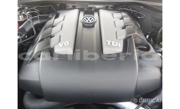 Acheter Import Voiture Volkswagen Touareg Noir à Import - Dubai, Comté de Bomi Acheter Import Voiture Volkswagen Touareg Noir à Import - Dubai, Comté de Bomi