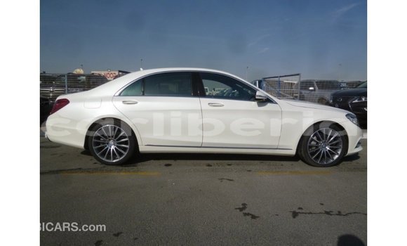 Buy Import Mercedes-Benz 190 White Car in Import - Dubai in Bomi County Buy Import Mercedes-Benz 190 White Car in Import - Dubai in Bomi County