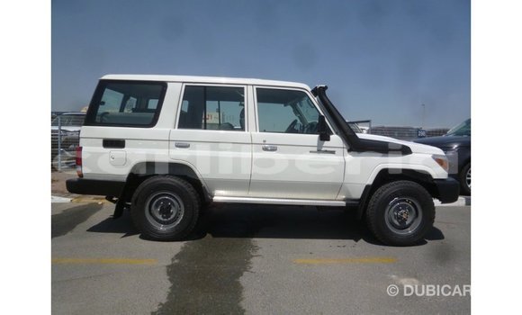 Buy Import Toyota Land Cruiser White Car in Import - Dubai in Bomi County Buy Import Toyota Land Cruiser White Car in Import - Dubai in Bomi County