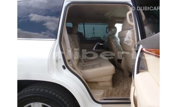 Buy Import Toyota Land Cruiser White Car in Import - Dubai in Bomi County Buy Import Toyota Land Cruiser White Car in Import - Dubai in Bomi County