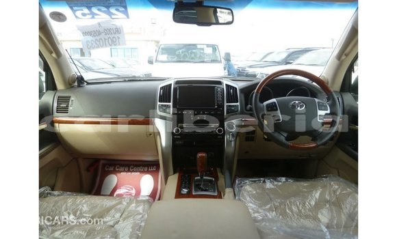 Buy Import Toyota Land Cruiser White Car in Import - Dubai in Bomi County Buy Import Toyota Land Cruiser White Car in Import - Dubai in Bomi County