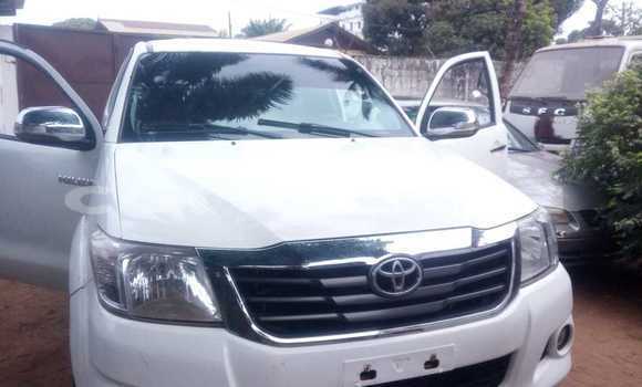 Buy Used Toyota Hilux White Car in Monrovia in Montserrado County Buy Used Toyota Hilux White Car in Monrovia in Montserrado County