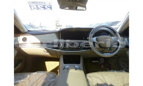 Buy Import Mercedes-Benz 190 White Car in Import - Dubai in Bomi County Buy Import Mercedes-Benz 190 White Car in Import - Dubai in Bomi County