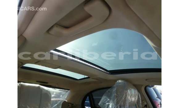 Buy Import Mercedes-Benz 190 White Car in Import - Dubai in Bomi County Buy Import Mercedes-Benz 190 White Car in Import - Dubai in Bomi County