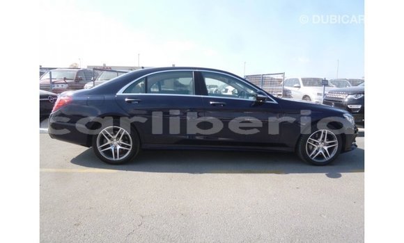 Buy Import Mercedes-Benz 190 Blue Car in Import - Dubai in Bomi County Buy Import Mercedes-Benz 190 Blue Car in Import - Dubai in Bomi County