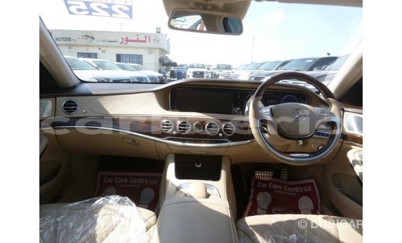 Buy Import Mercedes-Benz 190 Blue Car in Import - Dubai in Bomi County Buy Import Mercedes-Benz 190 Blue Car in Import - Dubai in Bomi County