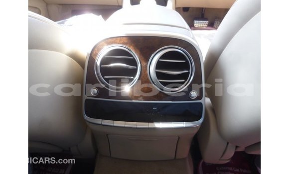 Buy Import Mercedes-Benz 190 Blue Car in Import - Dubai in Bomi County Buy Import Mercedes-Benz 190 Blue Car in Import - Dubai in Bomi County