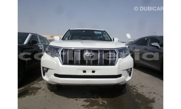 Acheter Import Voiture Toyota Prado Blanc à Import - Dubai, Comté de Bomi Acheter Import Voiture Toyota Prado Blanc à Import - Dubai, Comté de Bomi