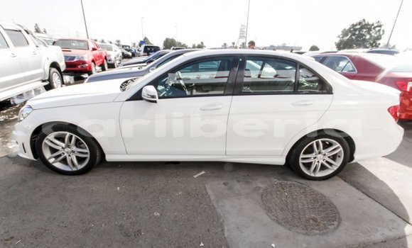 Buy Import Mercedes-Benz 200 White Car in Import - Dubai in Bomi County Buy Import Mercedes-Benz 200 White Car in Import - Dubai in Bomi County