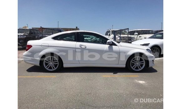 Buy Import Mercedes-Benz 190 White Car in Import - Dubai in Bomi County Buy Import Mercedes-Benz 190 White Car in Import - Dubai in Bomi County