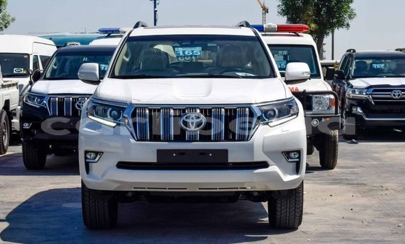 Acheter Neuf Voiture Toyota Prado Blanc à Barclayville, Grand Kru County Acheter Neuf Voiture Toyota Prado Blanc à Barclayville, Grand Kru County