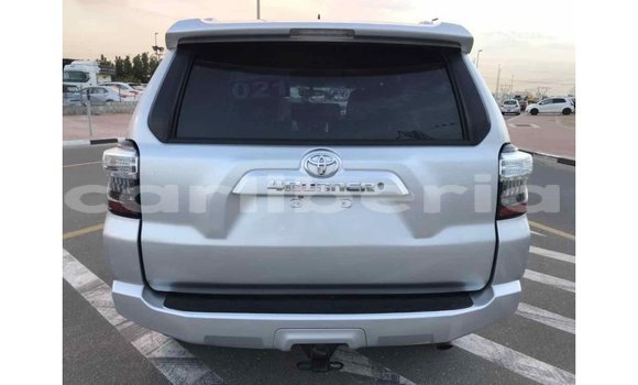 Buy Import Toyota HiAce Other Truck in Import - Dubai in Bomi County Buy Import Toyota HiAce Other Truck in Import - Dubai in Bomi County