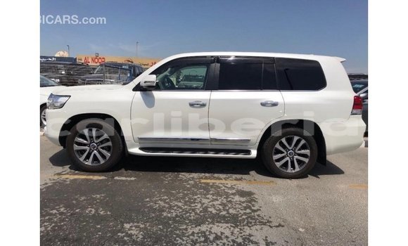 Buy Import Toyota Land Cruiser White Car in Import - Dubai in Bomi County Buy Import Toyota Land Cruiser White Car in Import - Dubai in Bomi County