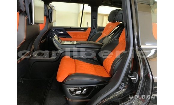 Acheter Import Voiture Lexus LX Noir à Import - Dubai, Comté de Bomi Acheter Import Voiture Lexus LX Noir à Import - Dubai, Comté de Bomi