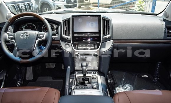 Acheter Neuf Voiture Toyota Land Cruiser Noir à Barclayville, Grand Kru County Acheter Neuf Voiture Toyota Land Cruiser Noir à Barclayville, Grand Kru County