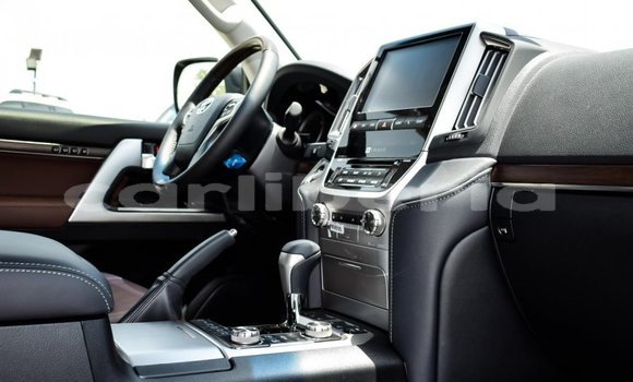 Acheter Neuf Voiture Toyota Land Cruiser Noir à Barclayville, Grand Kru County Acheter Neuf Voiture Toyota Land Cruiser Noir à Barclayville, Grand Kru County