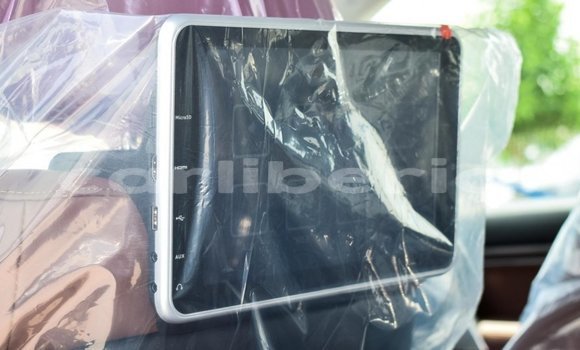 Acheter Neuf Voiture Toyota Land Cruiser Noir à Barclayville, Grand Kru County Acheter Neuf Voiture Toyota Land Cruiser Noir à Barclayville, Grand Kru County